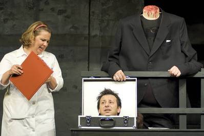 Balfék! Jobbra át!