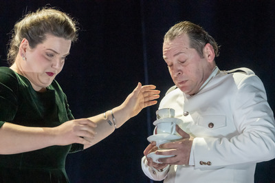 Sopro - Suttogás a sötétben Sopro - Suttogás a sötétben