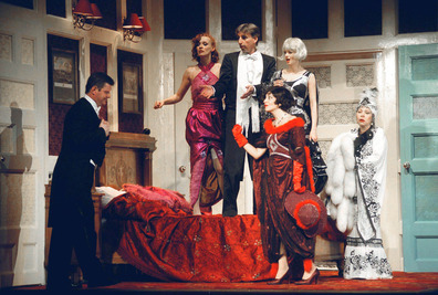 Jelenet az előadásból - © theater.hu - Ilovszky  Béla