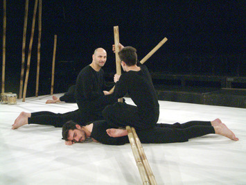 Jelenet az előadásból - © theater.hu - Kiskéri Lajos